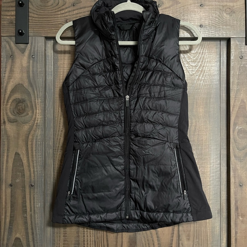 Lululemon Down For A Run Vest